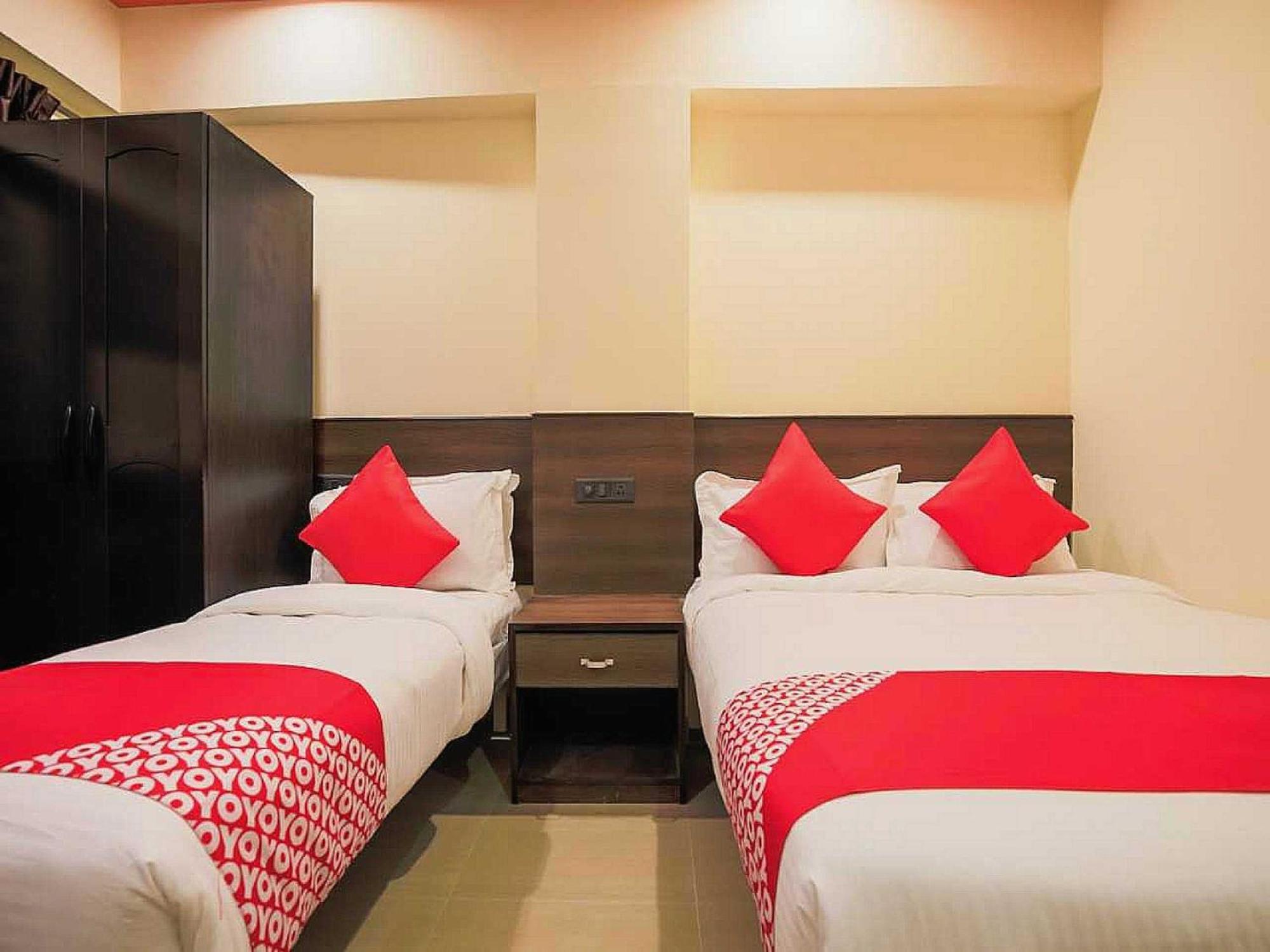 אמריצר Hotel Anand מראה חיצוני תמונה